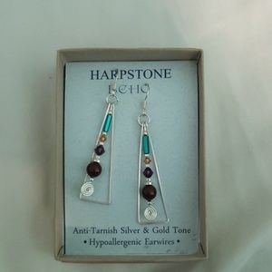 Geometric dangling earrings